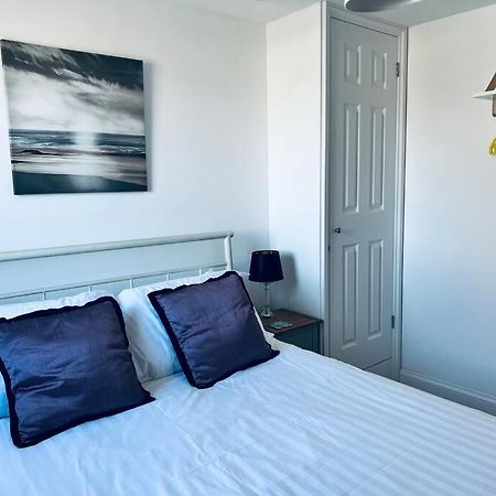 100 Steps To Broadstairs Beach - 2 Bedroom 3 Beds Kültér fotó